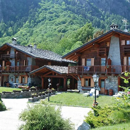 Apartamento Locazione Turistica La Gran Becca.3 *